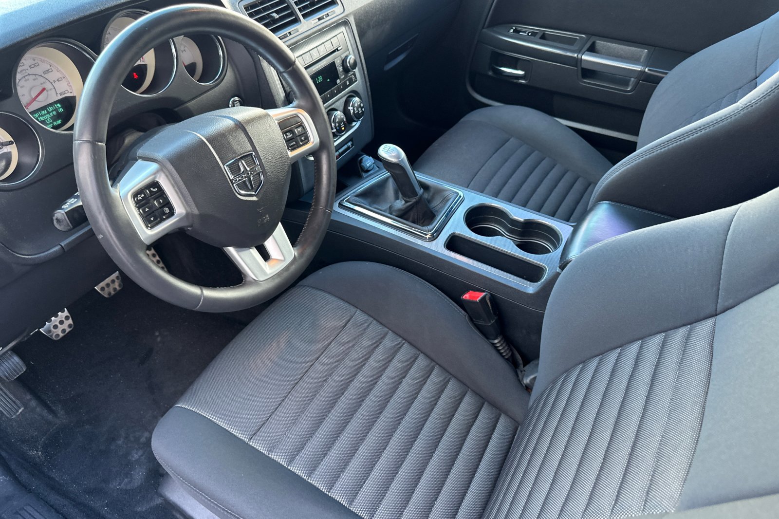 Used 2014 Dodge Challenger R/T w/ Blacktop Package image 10