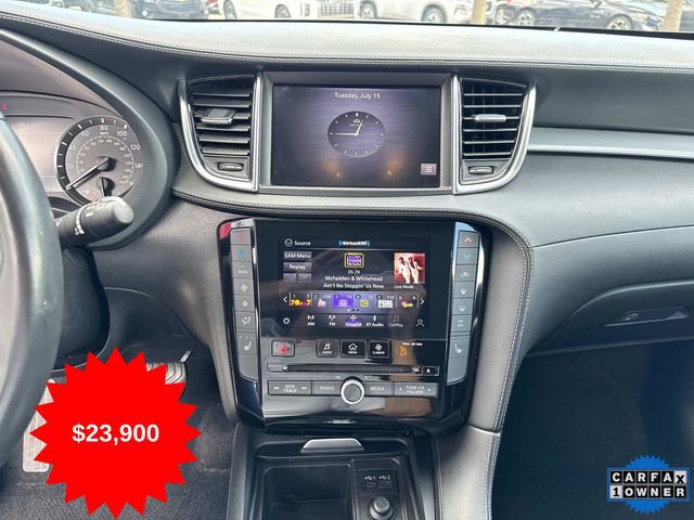 Used 2021 INFINITI QX50 Luxe image 17