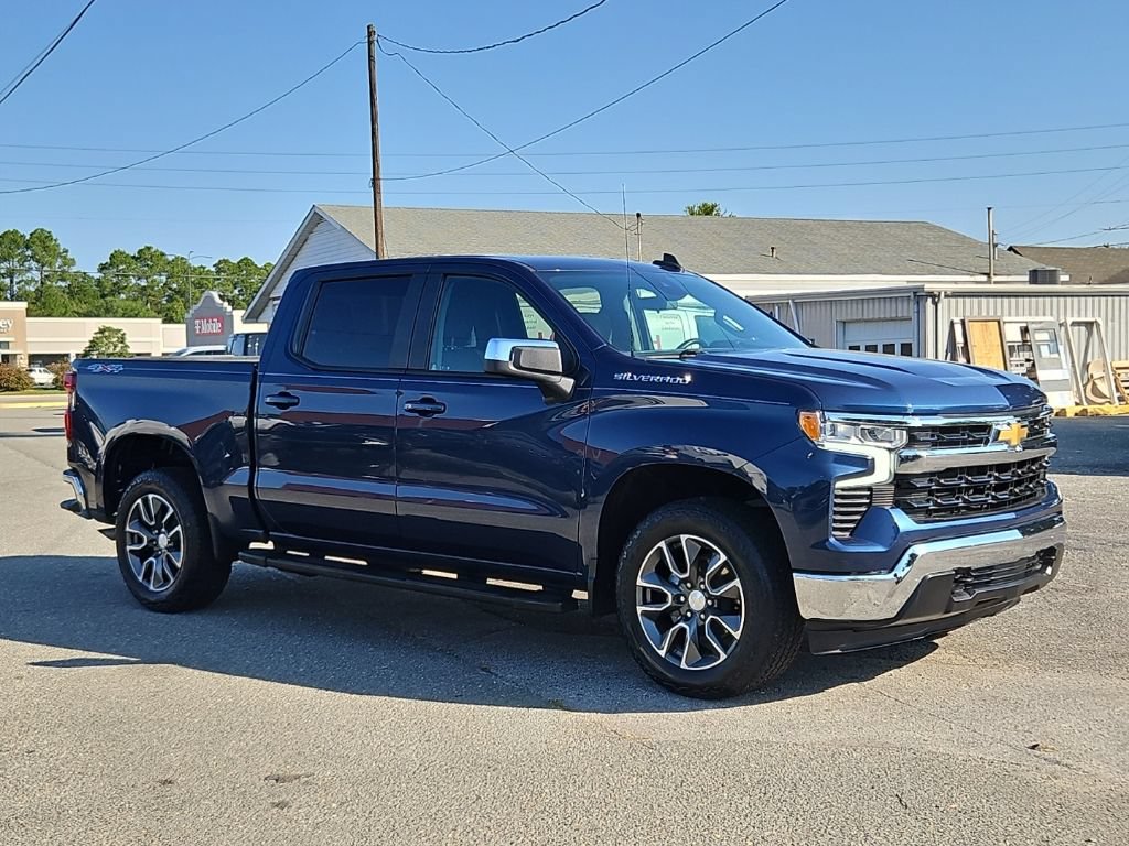 Used 2023 Chevrolet Silverado 1500 LT