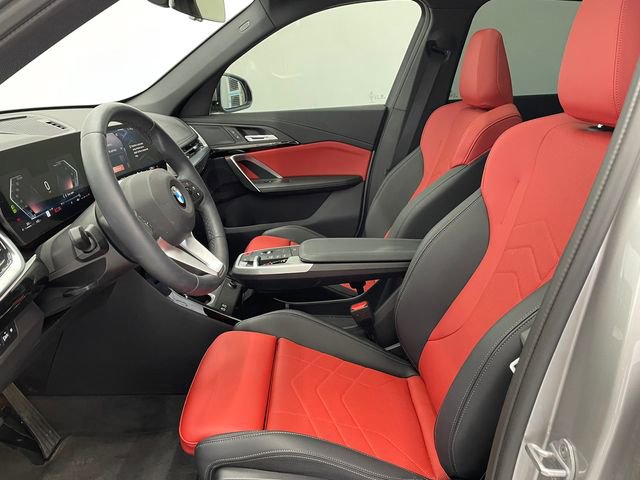 Used 2025 BMW X1 xDrive28i w/ Convenience Package image 18