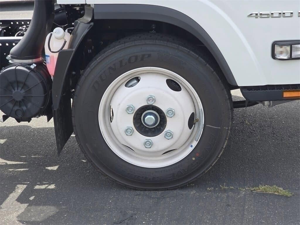 New 2024 Chevrolet Low Cab Forward image 2