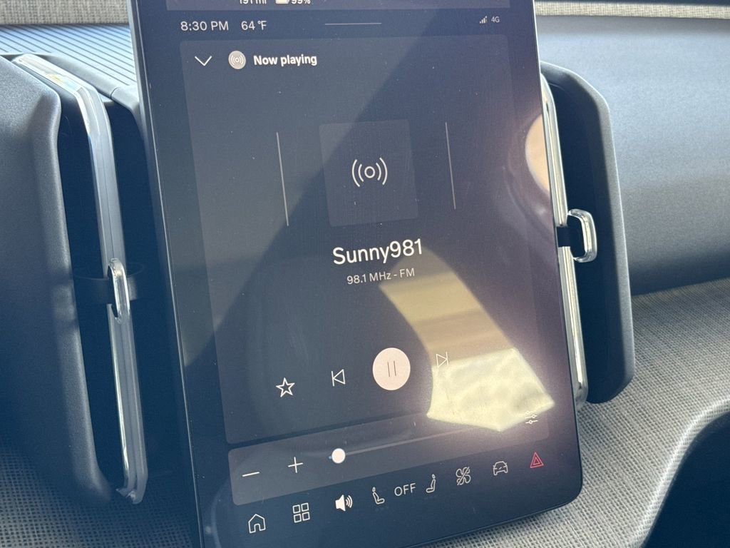 New 2026 Volvo EX30 Cross Country Ultra AWD/4WD image 17