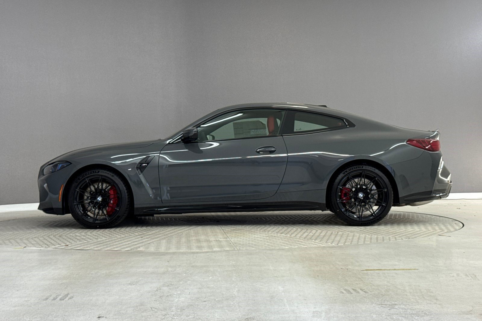 New 2027 BMW M4 Coupe w/ Executive Package RWD image 2