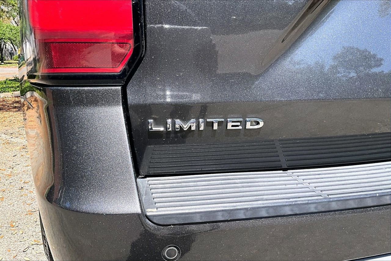 Used 2019 Ford Expedition Limited AWD/4WD image 21