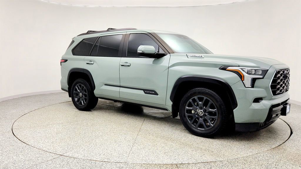 Used 2024 Toyota Sequoia Platinum image 3