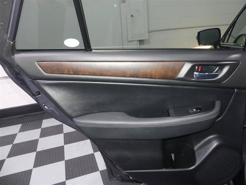 Used 2016 Subaru Outback 2.5i Limited AWD/4WD image 25
