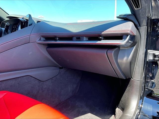 Used 2025 Chevrolet Corvette Stingray Coupe w/ 1LT RWD image 13