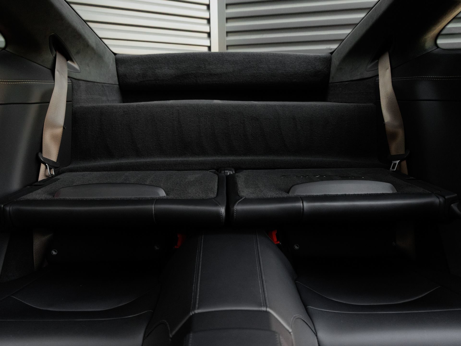 Certified 2025 Porsche 911 Turbo S AWD/4WD image 35