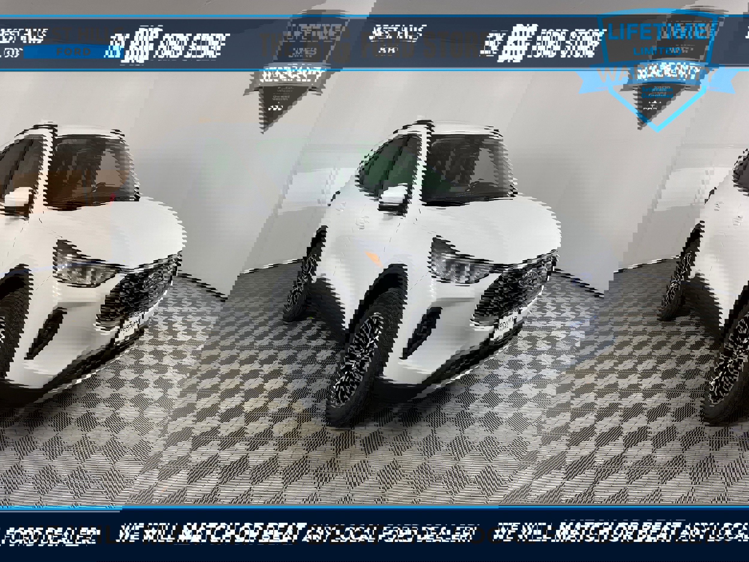 New 2025 Ford Escape SE w/ Class II Trailer Tow Package