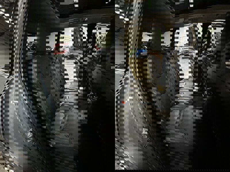 Used 2016 Volvo XC90 T8 Inscription w/ Vision Package image 36