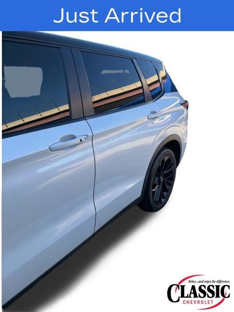Used 2024 Mitsubishi Outlander SE Black Edition image 10