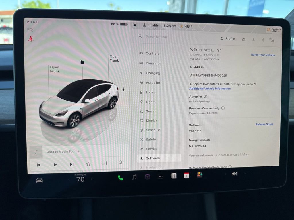Used 2022 Tesla Model Y Long Range image 18