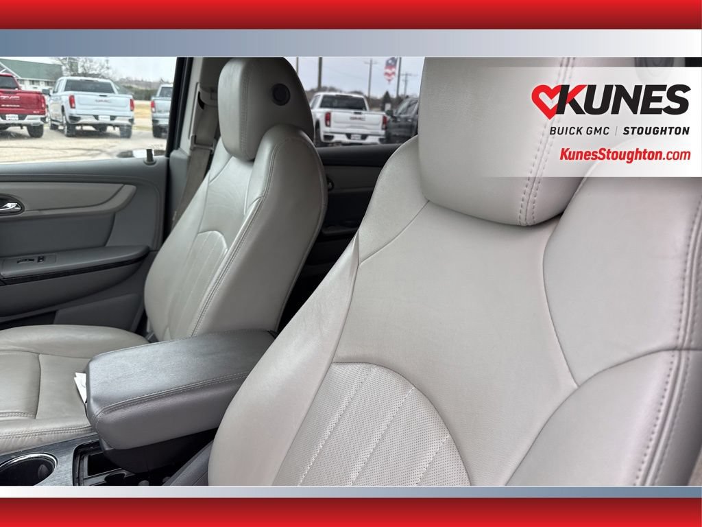 Used 2017 Chevrolet Traverse Premier AWD/4WD image 6