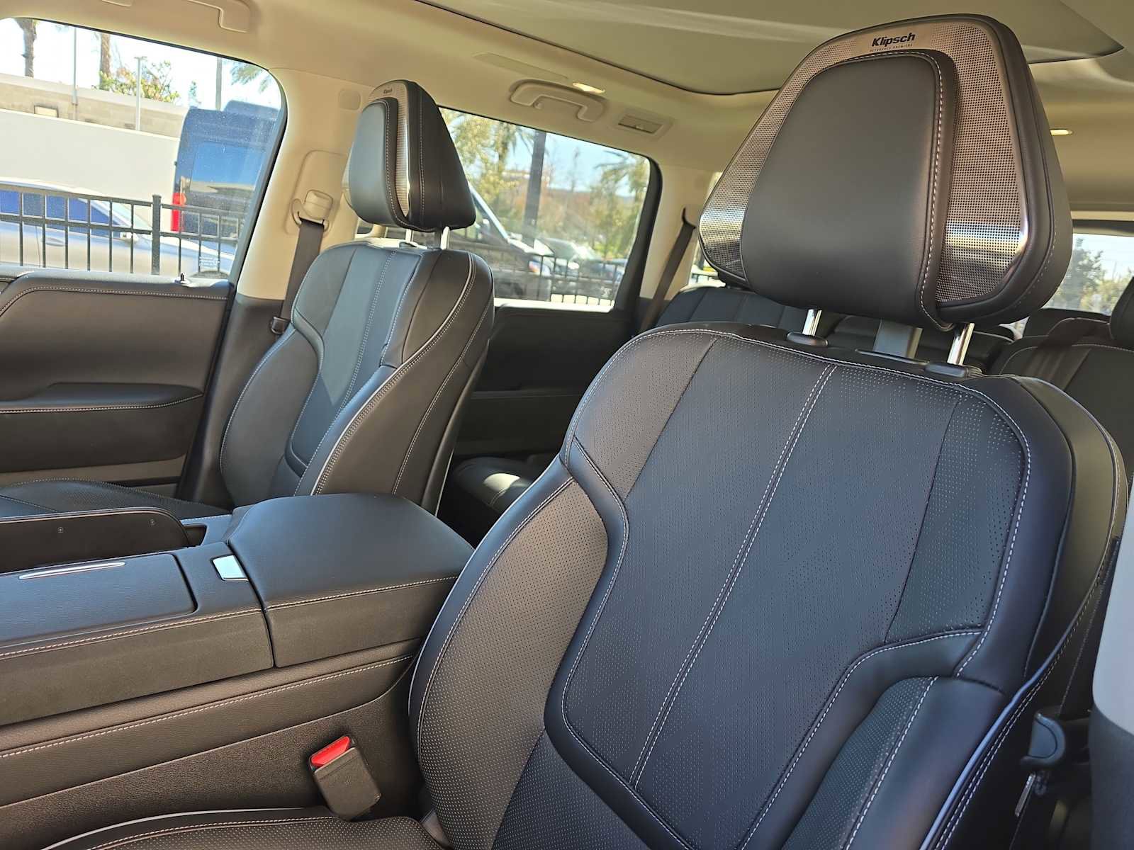 Certified 2025 INFINITI QX80 Sensory image 14