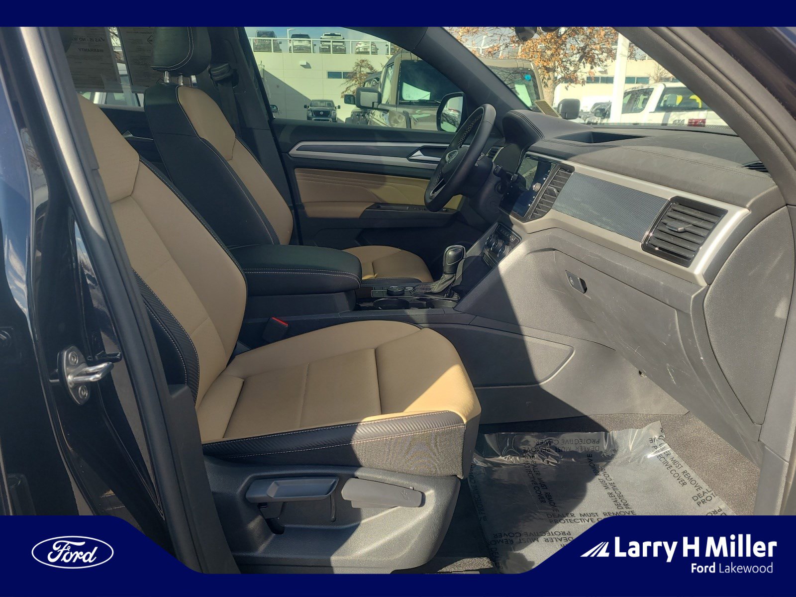 Used 2023 Volkswagen Atlas Cross Sport SE image 19