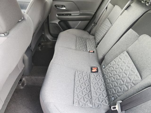 New 2027 Nissan Kicks SV w/ SV Premium Package FWD image 25