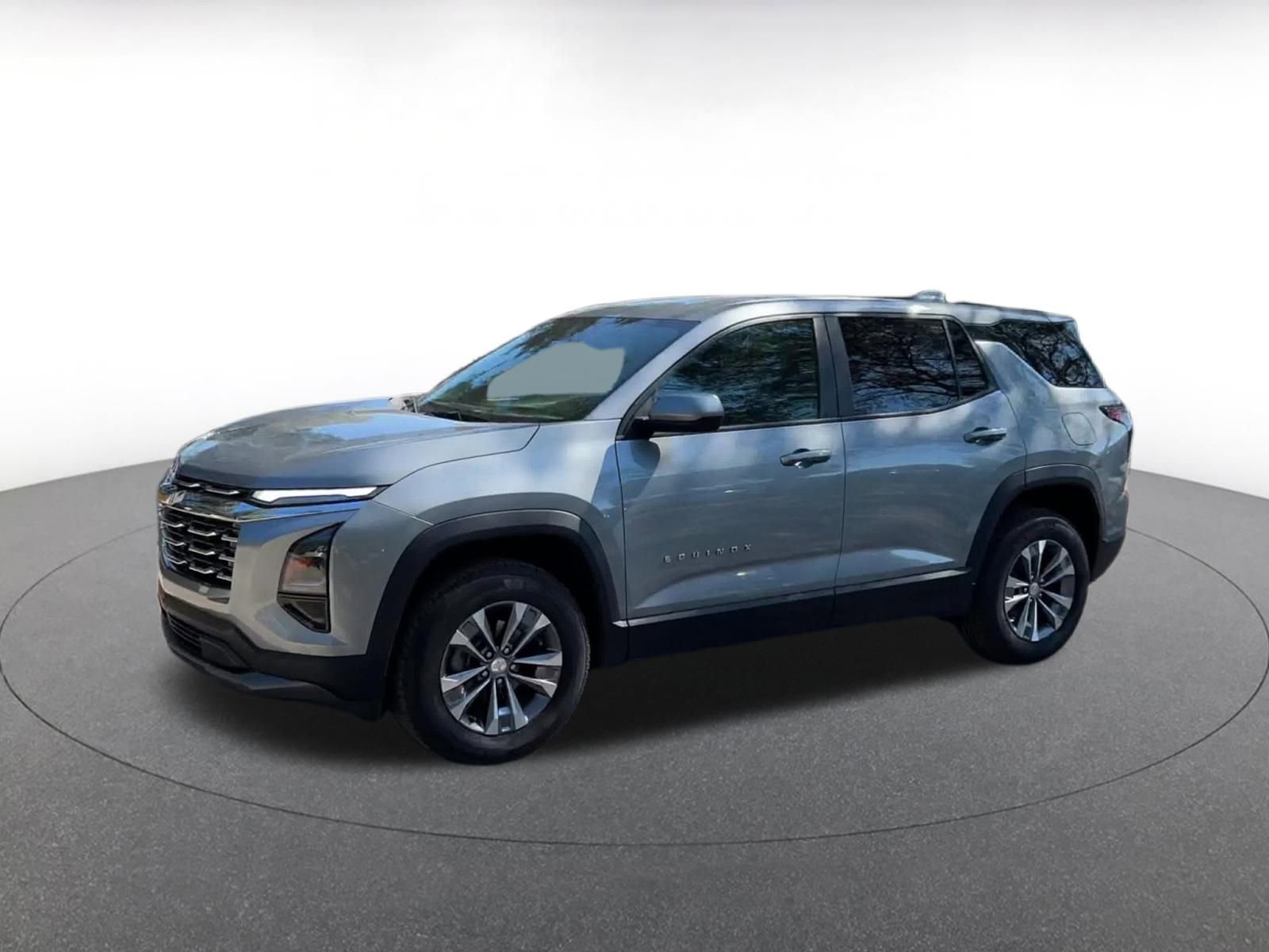 Used 2025 Chevrolet Equinox LT image 8