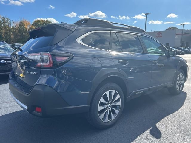 New 2025 Subaru Outback Limited image 4