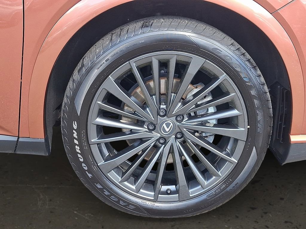 Used 2025 Lexus RX 350 Premium image 9