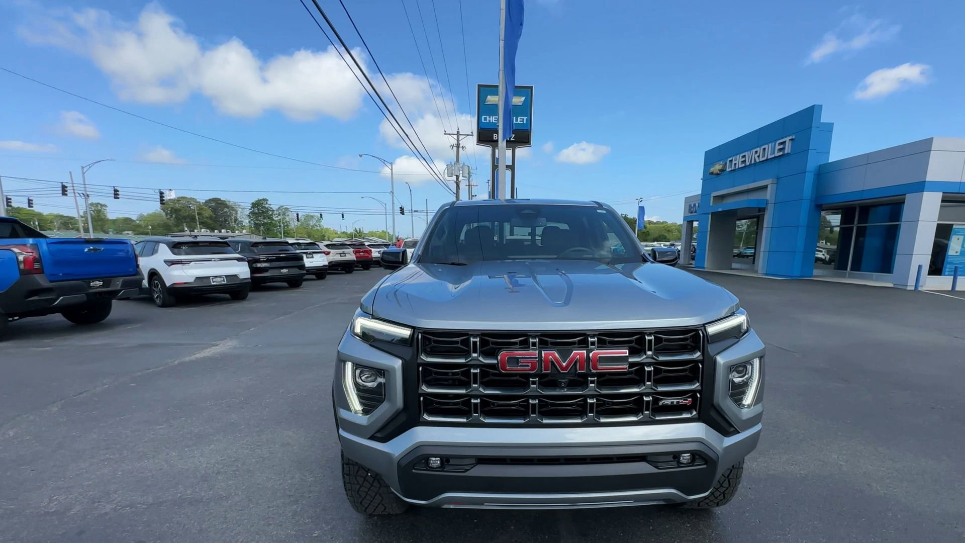 Used 2024 GMC Canyon AT4 w/ Technology Package AWD/4WD image 3