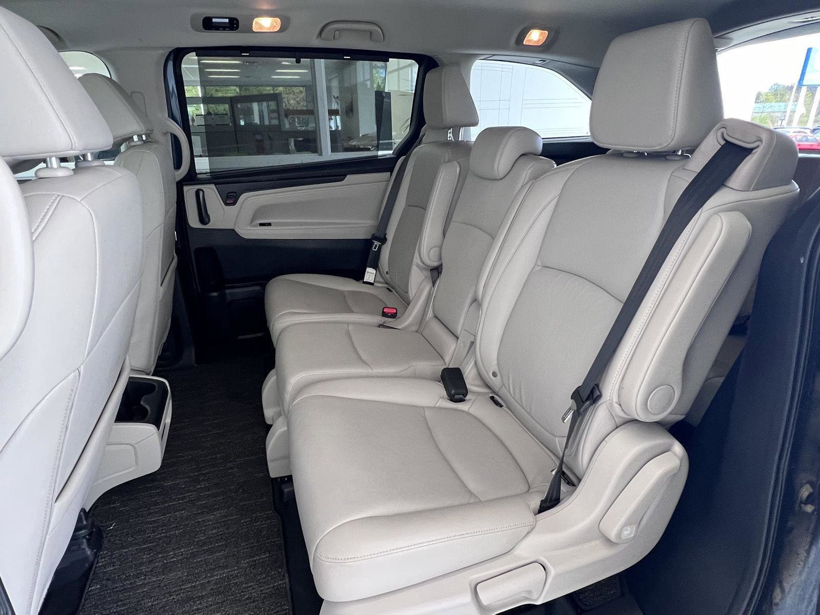 Used 2025 Honda Odyssey EX-L image 12
