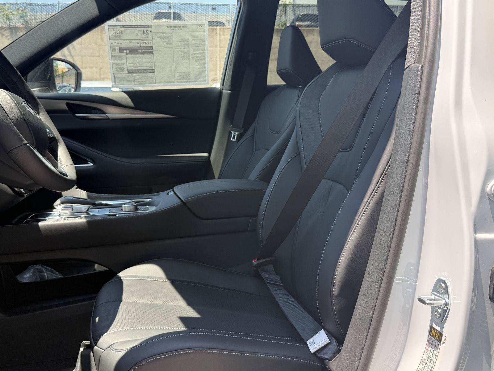New 2027 INFINITI QX60 Sport w/ Dark Cargo Package AWD/4WD image 17