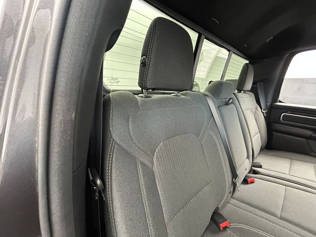 Used 2021 RAM 1500 Big Horn AWD/4WD image 35