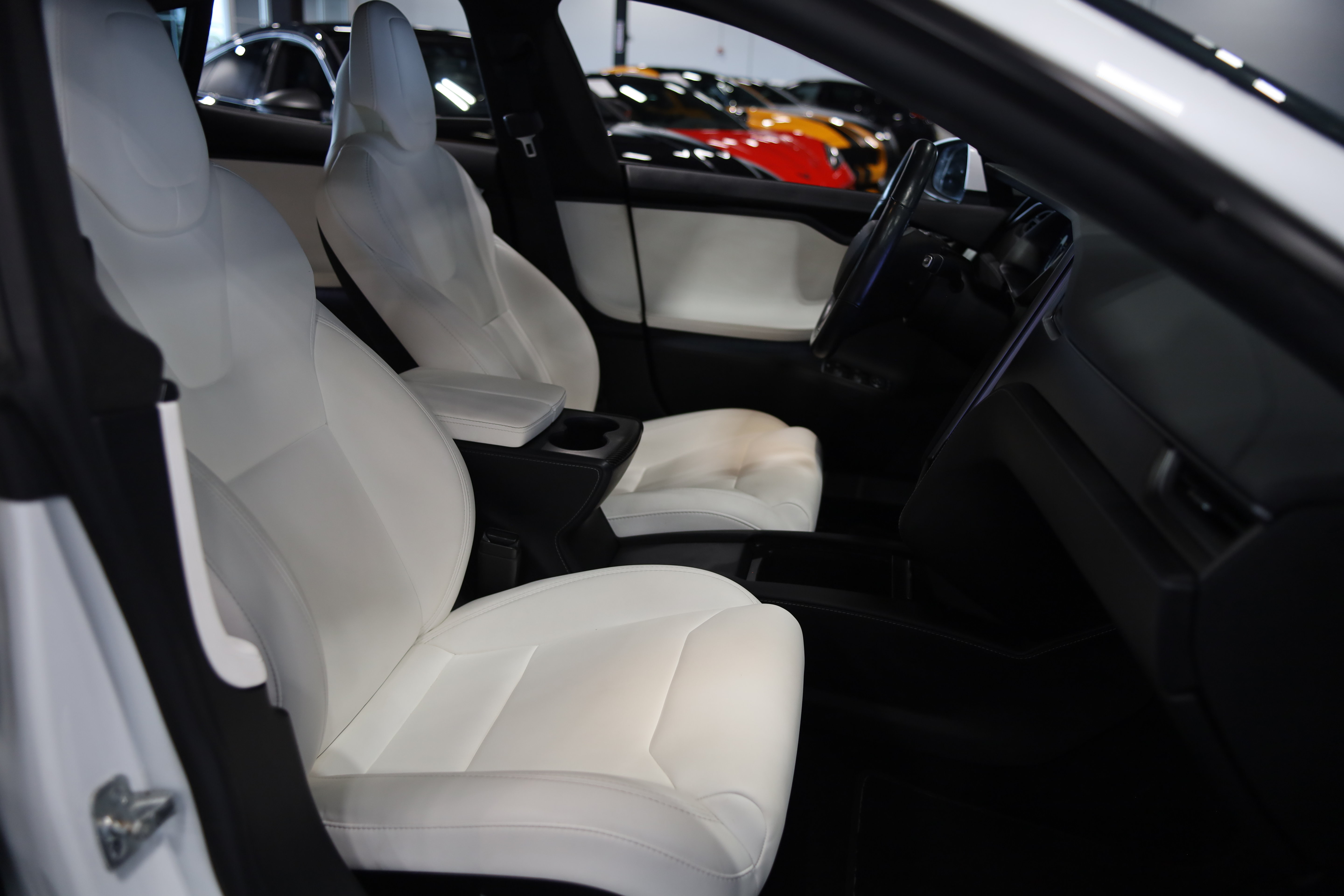 Used 2019 Tesla Model S Long Range AWD/4WD image 39
