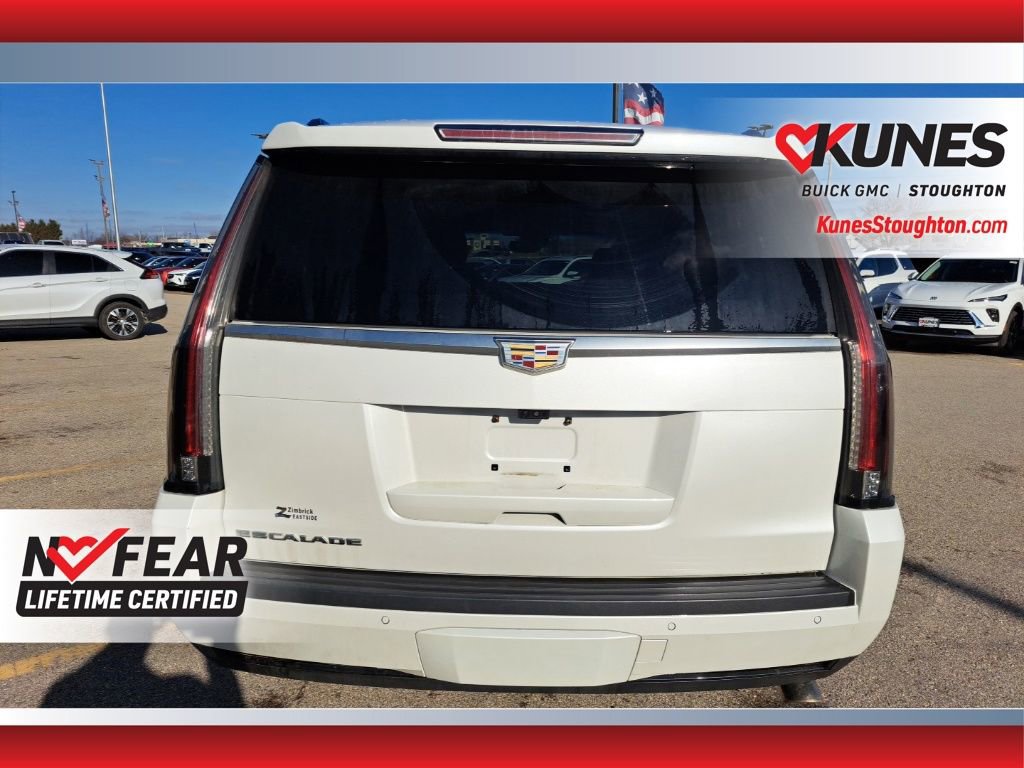 Used 2018 Cadillac Escalade Premium Luxury image 9