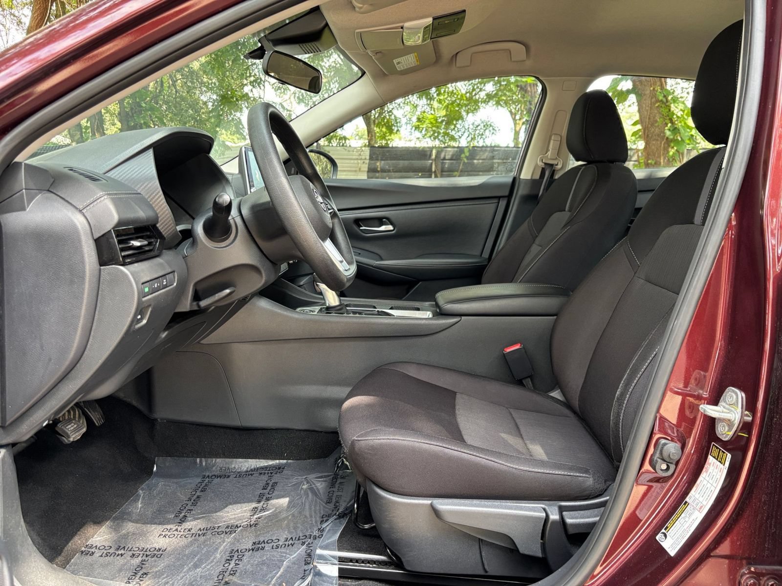 Used 2025 Nissan Sentra SV FWD image 24