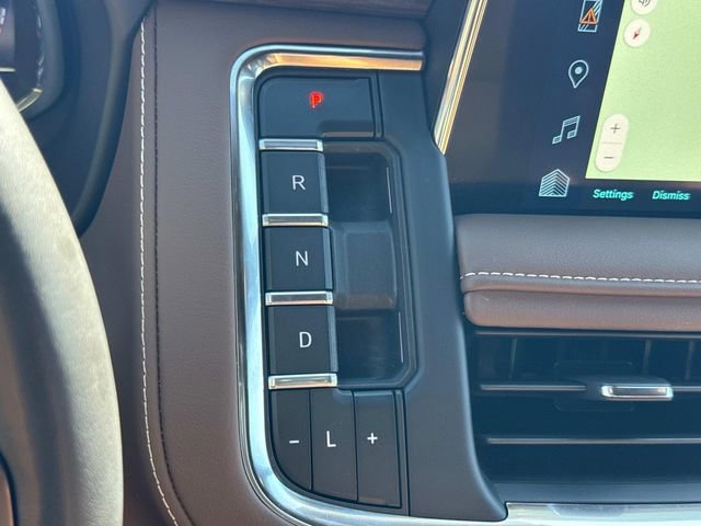 Certified 2024 Chevrolet Suburban High Country w/ Advanced Technology Package image 36