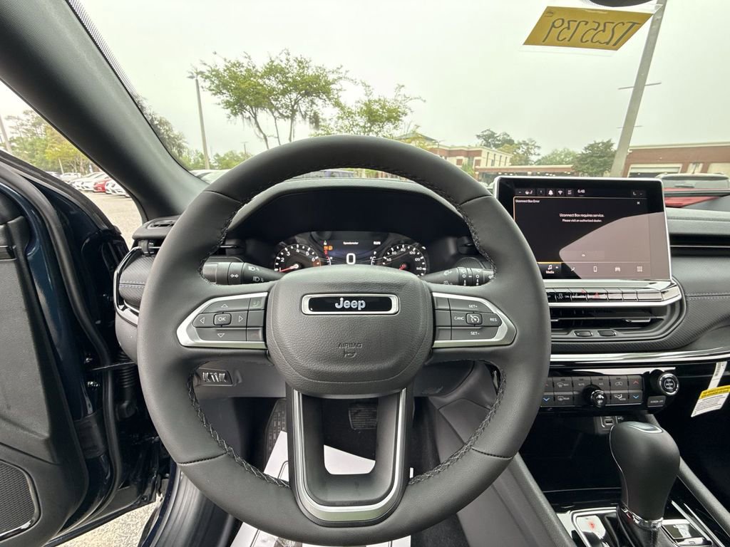 New 2026 Jeep Compass Latitude image 11