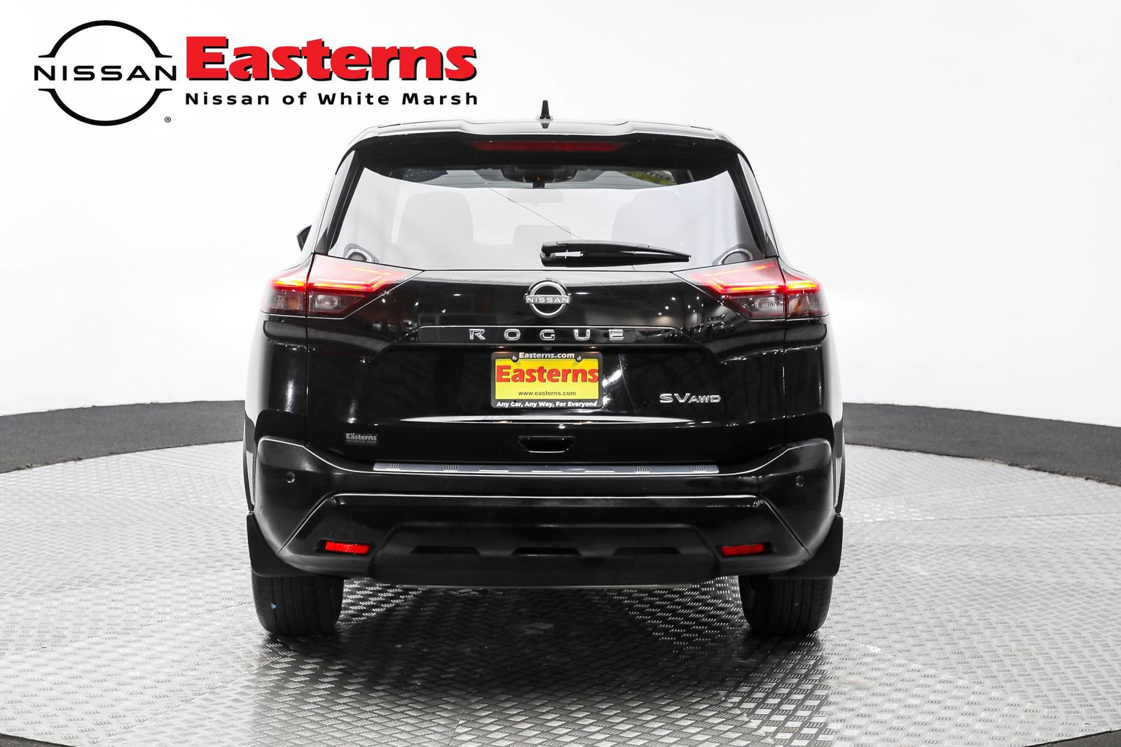 Used 2023 Nissan Rogue SV image 6