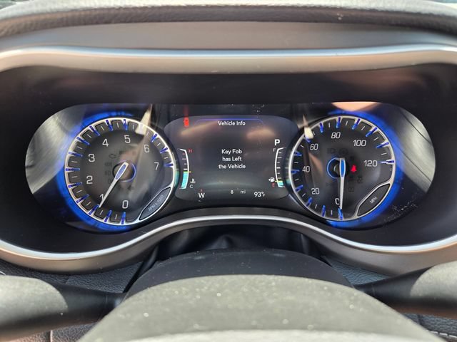 New 2027 Chrysler Pacifica Select FWD image 29