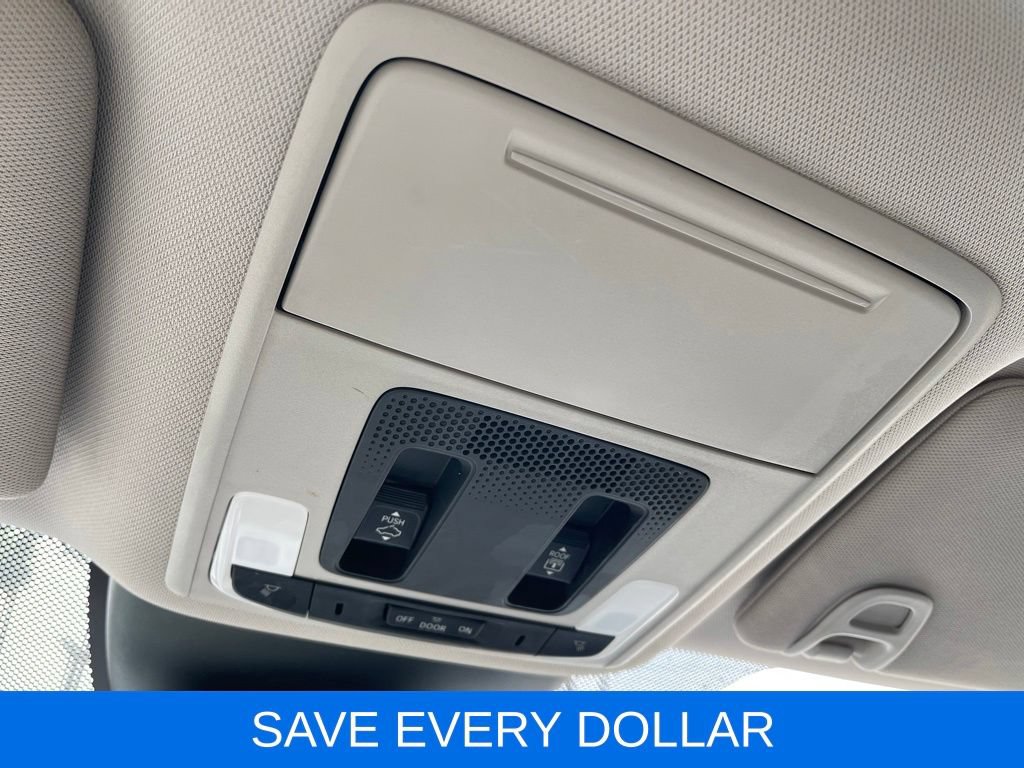 Used 2023 Honda Pilot Touring image 24