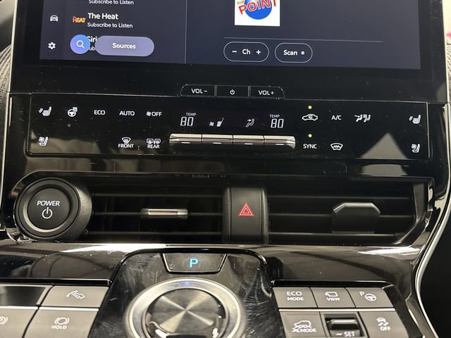 Used 2024 Toyota bZ4X Limited image 21