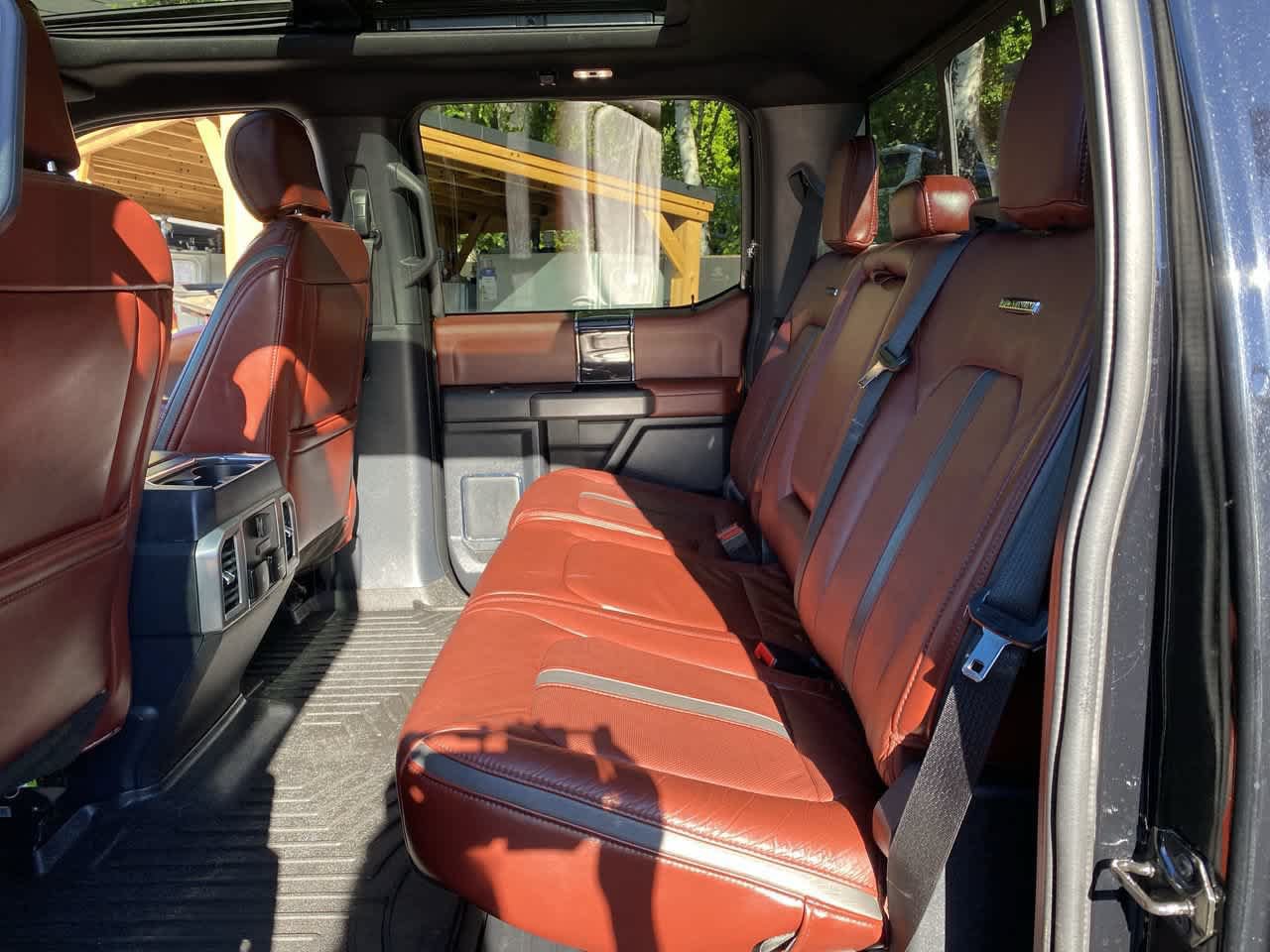 Used 2022 Ford F250 Platinum w/ Tremor Off-Road Package AWD/4WD image 16