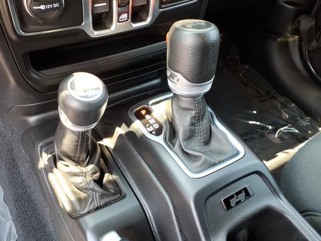 Used 2021 Jeep Wrangler Unlimited Sport AWD/4WD image 20