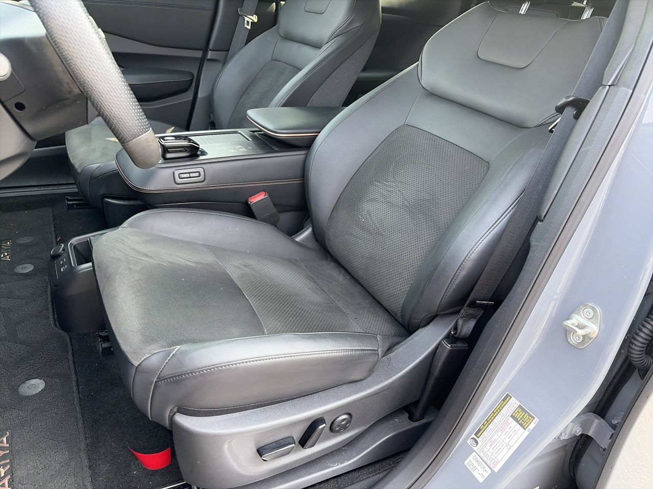 Certified 2024 Nissan Ariya AWD image 27