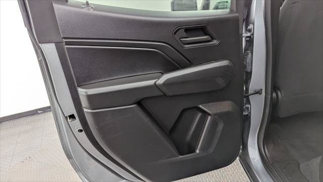 Used 2023 Chevrolet Colorado W/T RWD image 16