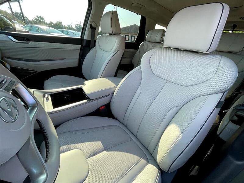 Used 2025 Hyundai Palisade Calligraphy image 27