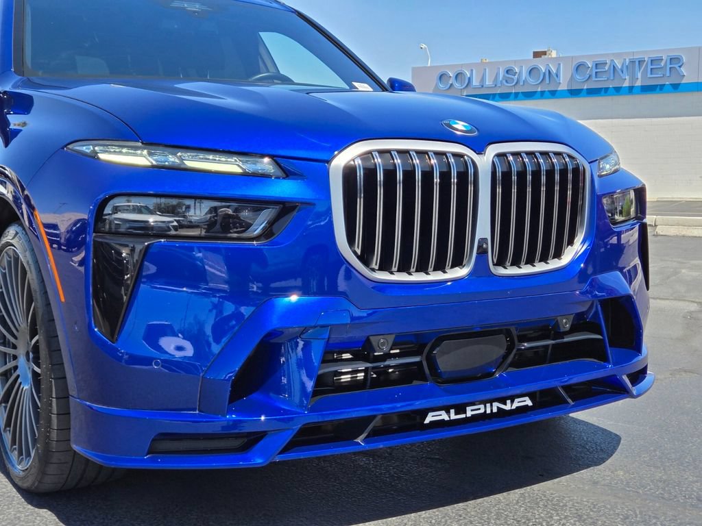 Used 2025 BMW ALPINA XB7 AWD/4WD image 8