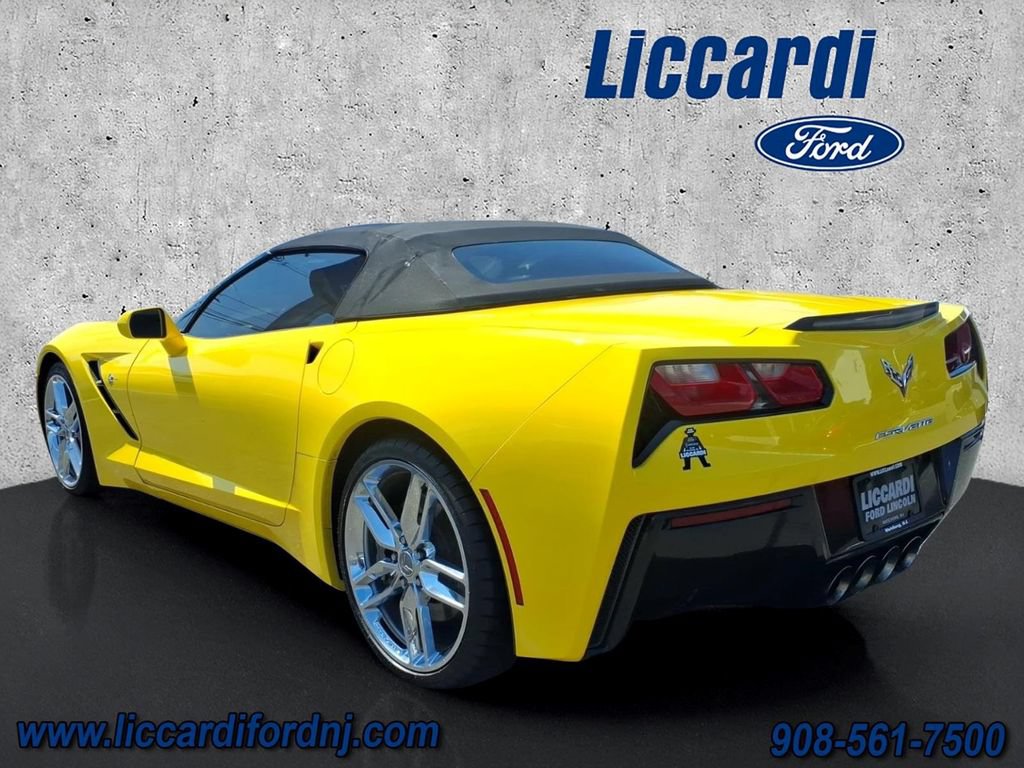 Used 2019 Chevrolet Corvette Stingray Convertible w/ 3LT Preferred Equipment Group RWD image 4