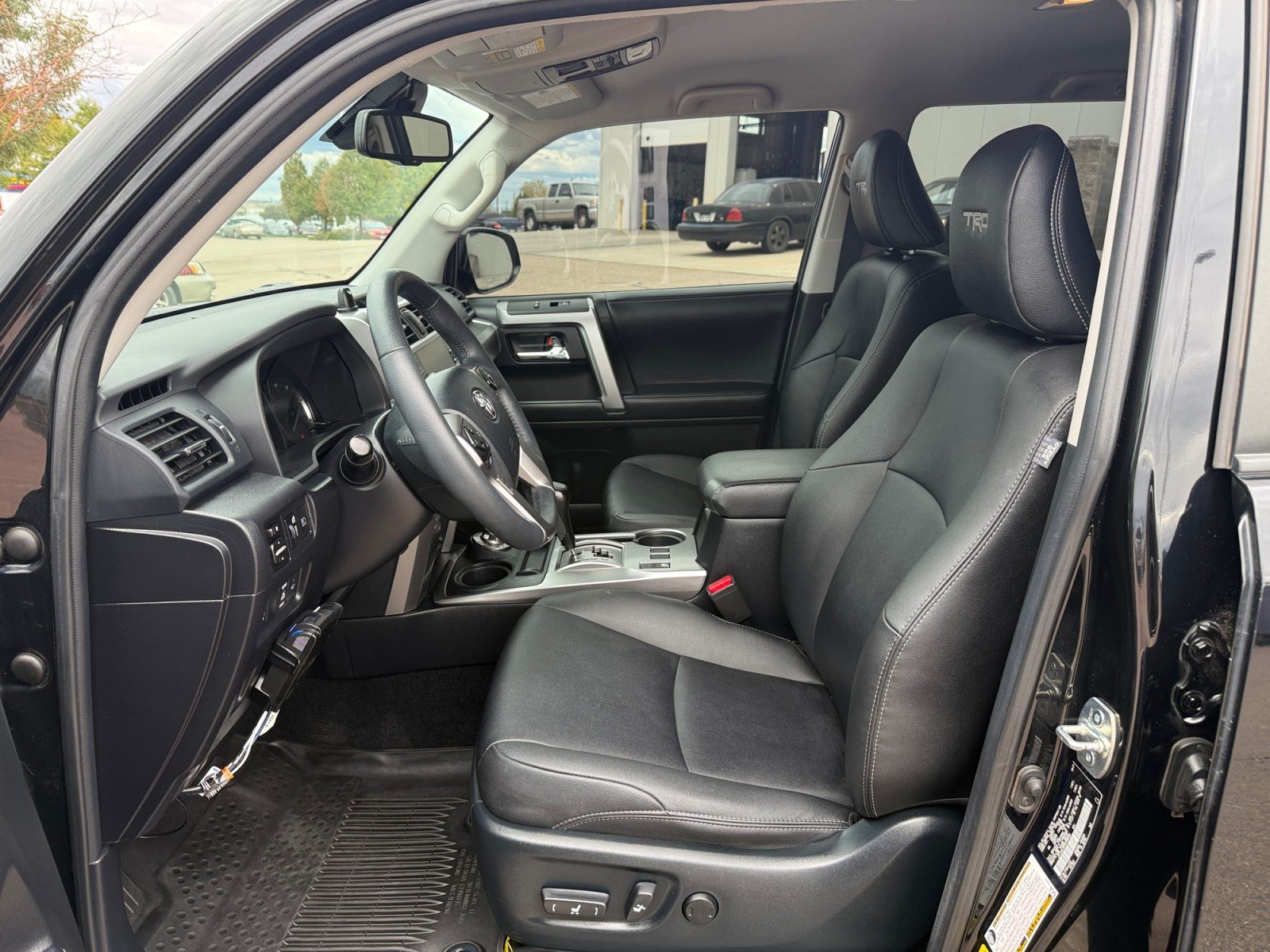 Used 2022 Toyota 4Runner TRD Sport w/ Technology Package AWD/4WD image 10