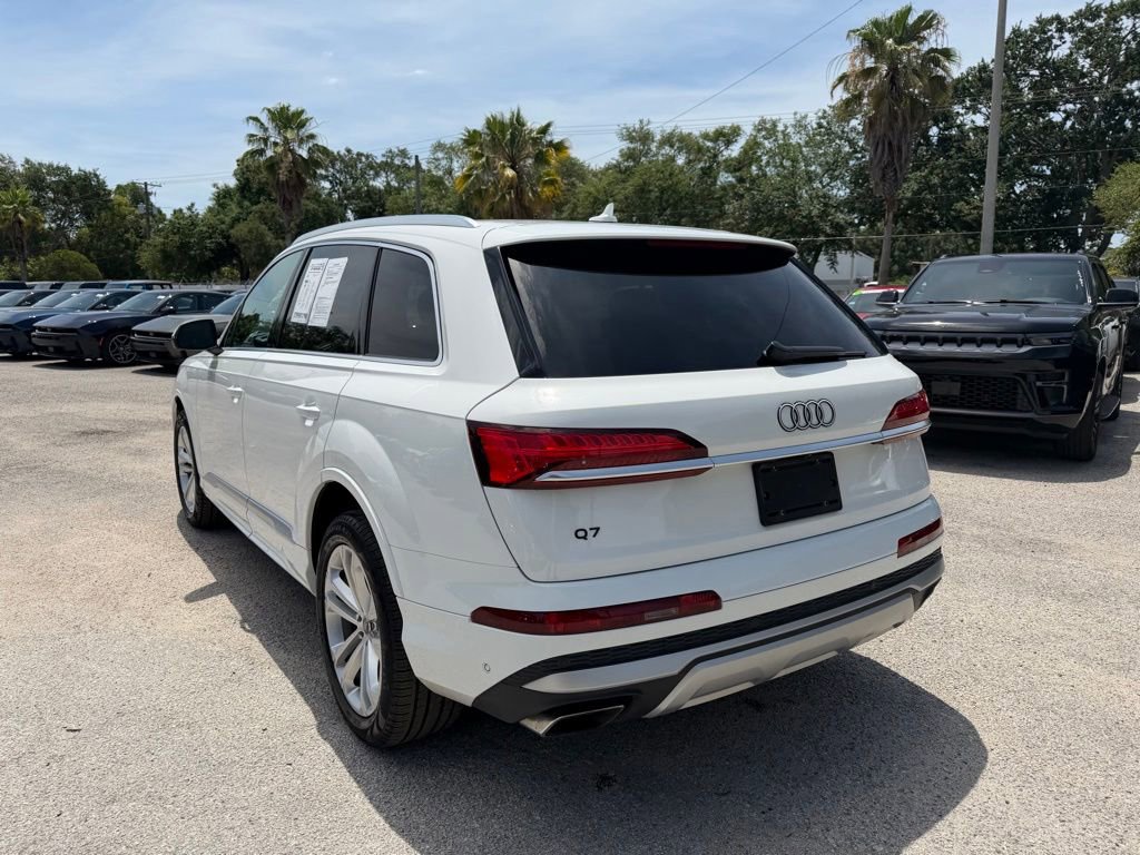 Used 2025 Audi Q7 3.0T Premium Plus AWD/4WD image 4