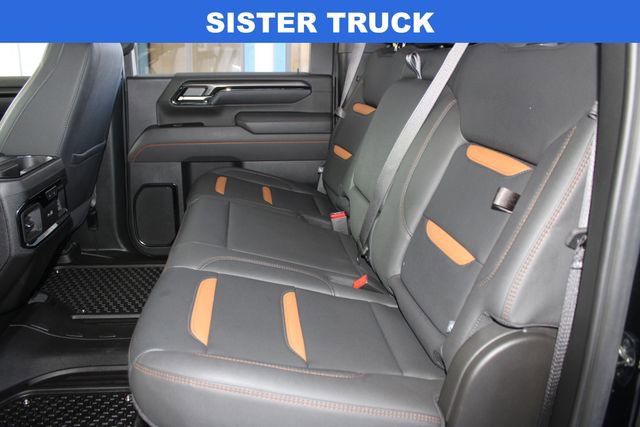 Used 2025 GMC Sierra 2500 AT4 w/ AT4 Premium Plus Package image 25