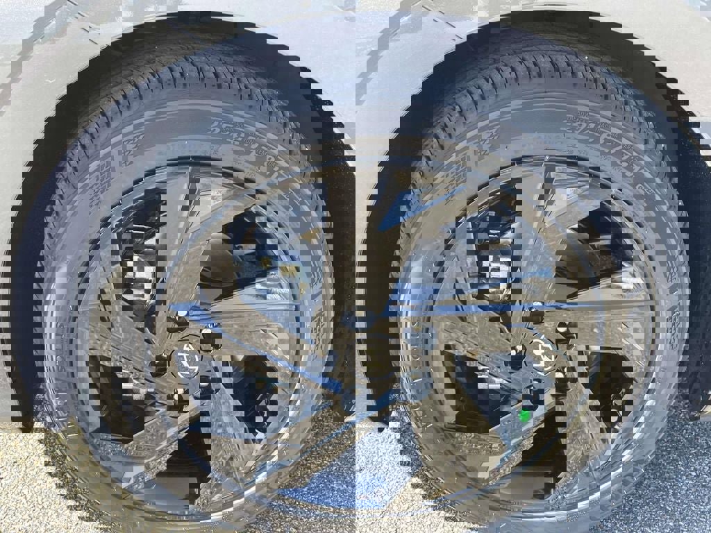 New 2026 Hyundai Elantra Sport image 9