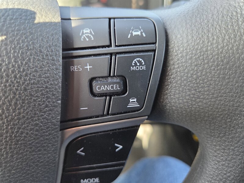 Used 2025 Toyota Camry LE image 12