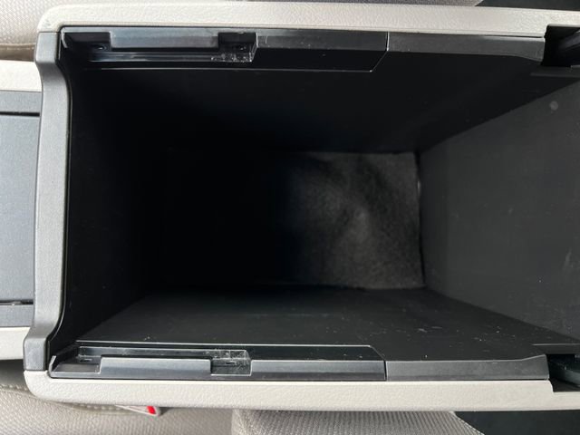 Used 2012 Toyota Camry LE FWD image 26