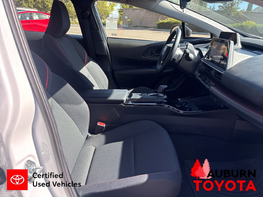 Certified 2026 Toyota Prius Plug-In Hybrid FWD image 22